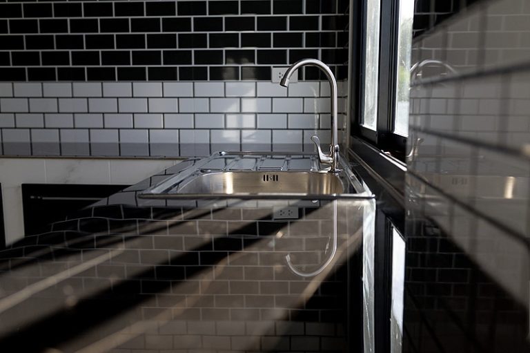 The differences between alloy steel and carbon steel